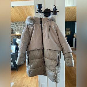 DKNY women insulated winter coat